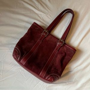 Vintage burgundy Coach shoulder bag
